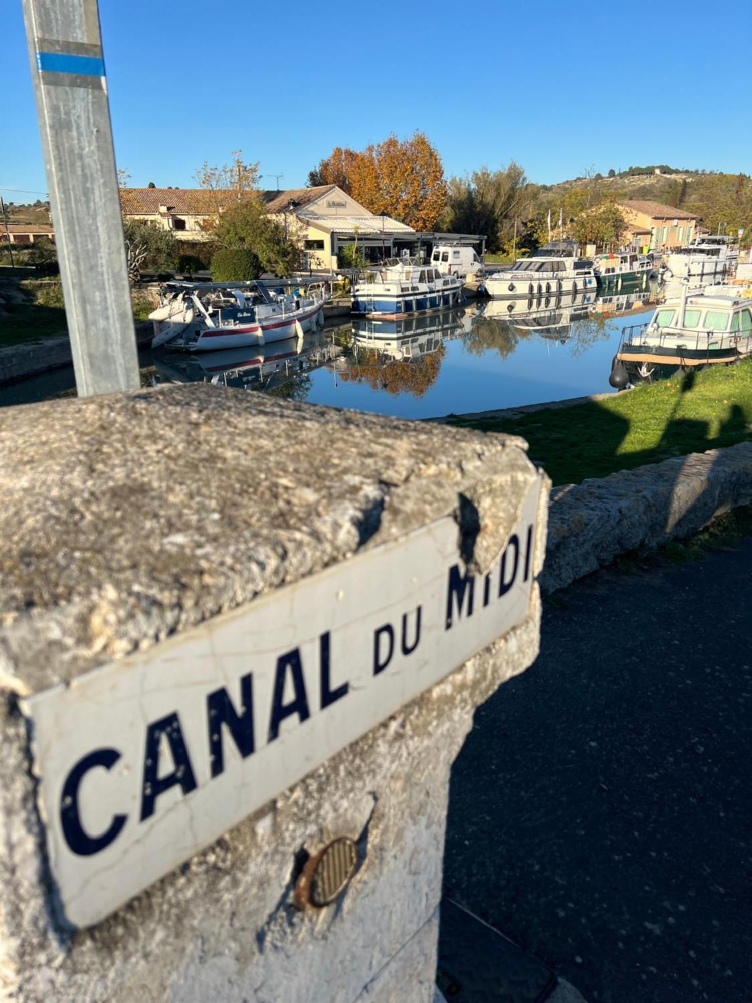 Entre Midi - - Capestang