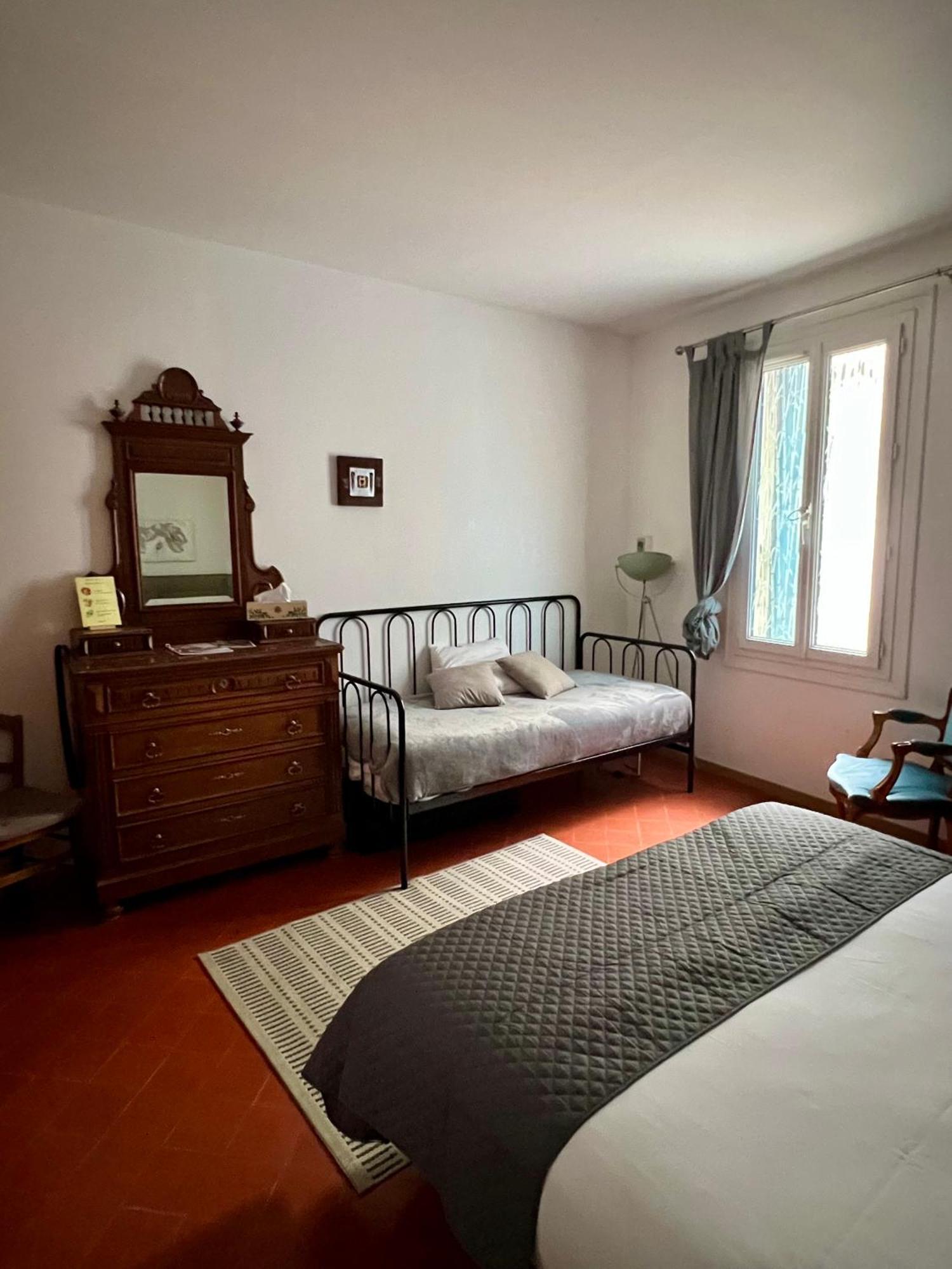 Bed & Breakfast Entre Midi - - Capestang