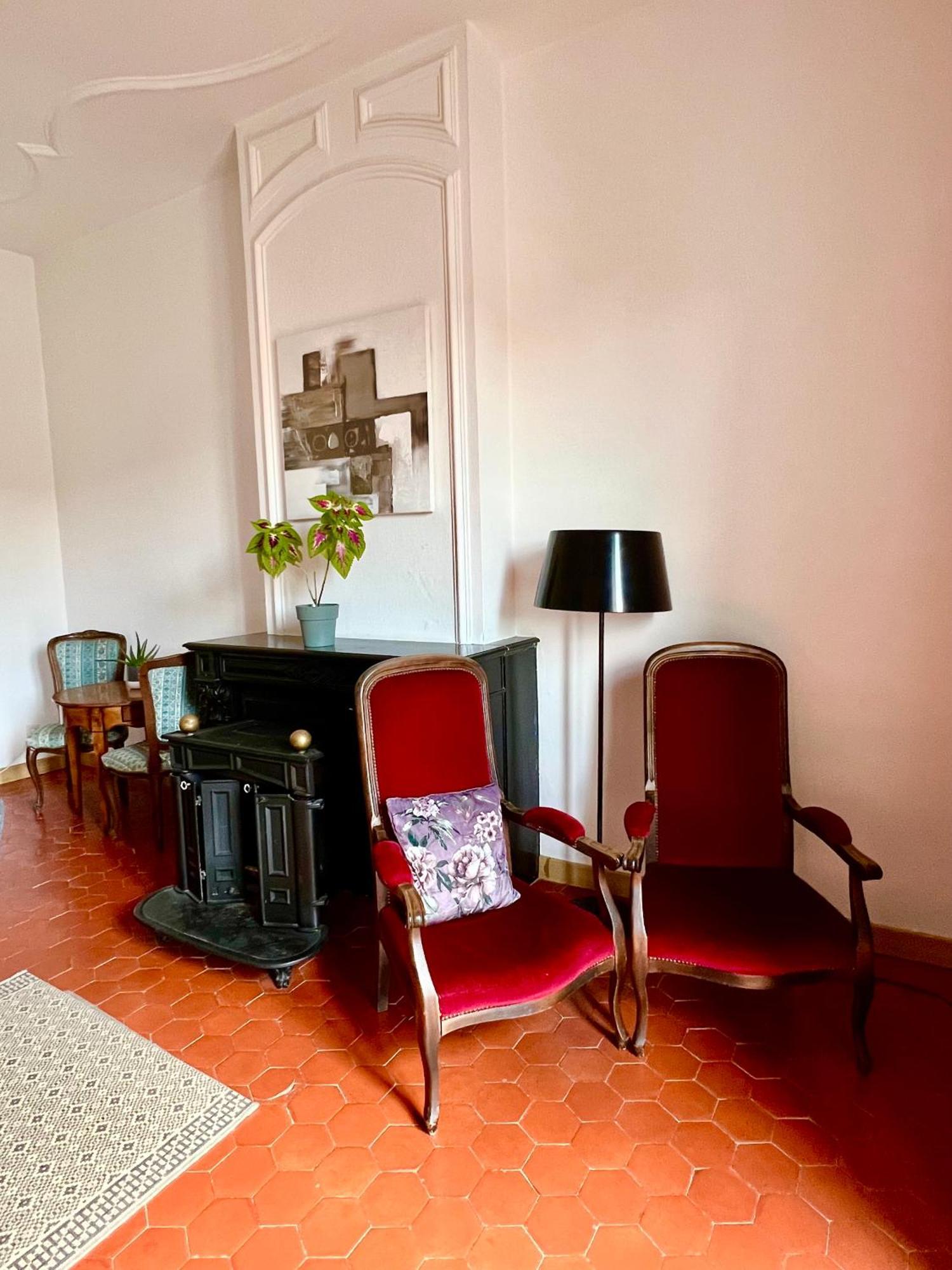 Entre Midi - - Capestang